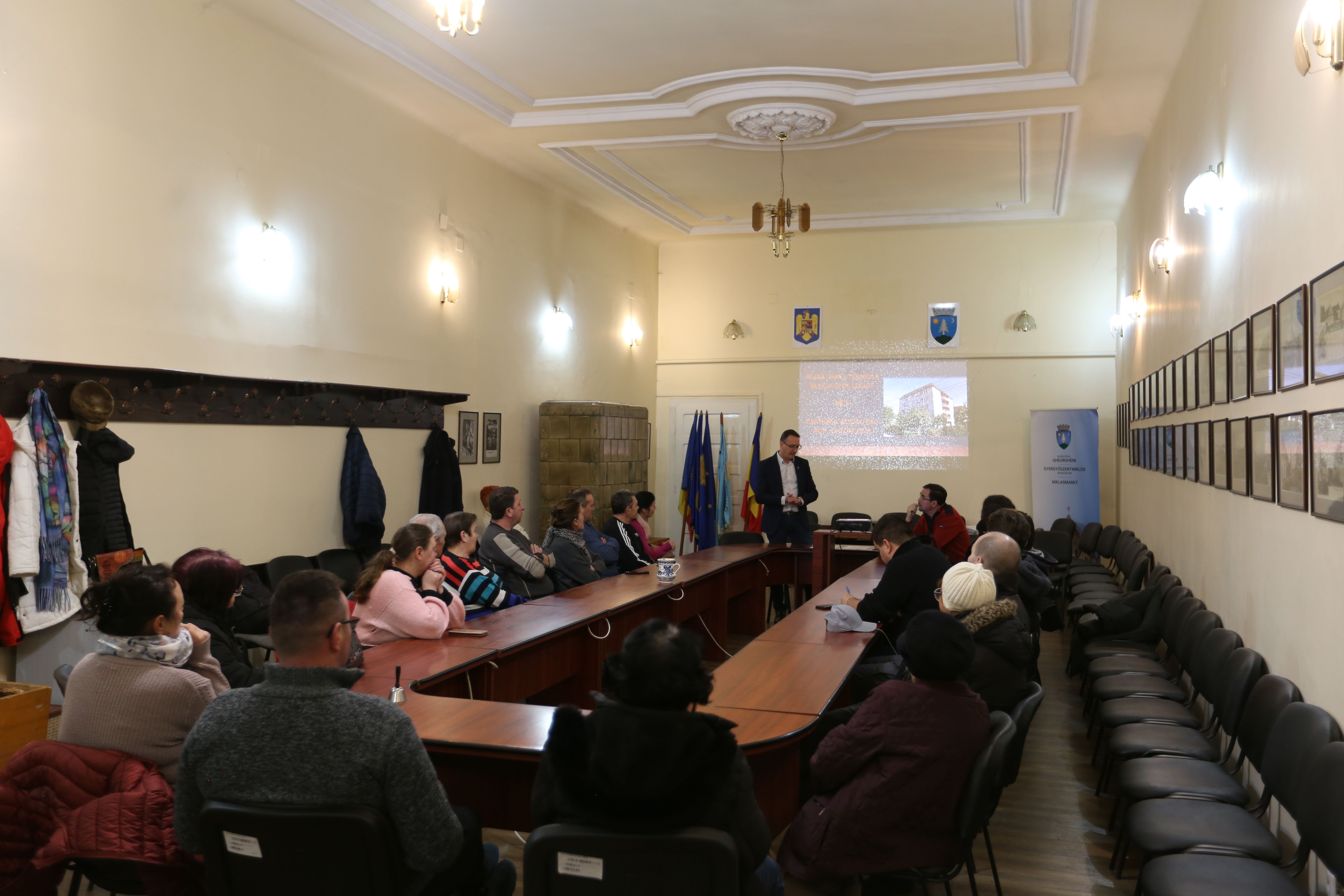 No alternative text provided